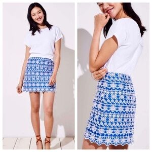 LOFT Blue and White Embroidered A-Line Scalloped Women’s Skirt Size‎ 6